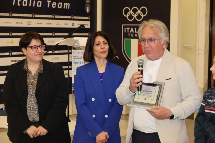 Salone d'Onore del Coni - ASD Tor lupara 1968 riceve il prestigioso premio "Sport e Pace" 3 WhatsApp Image 2025 04 08 at 22.05.40 3