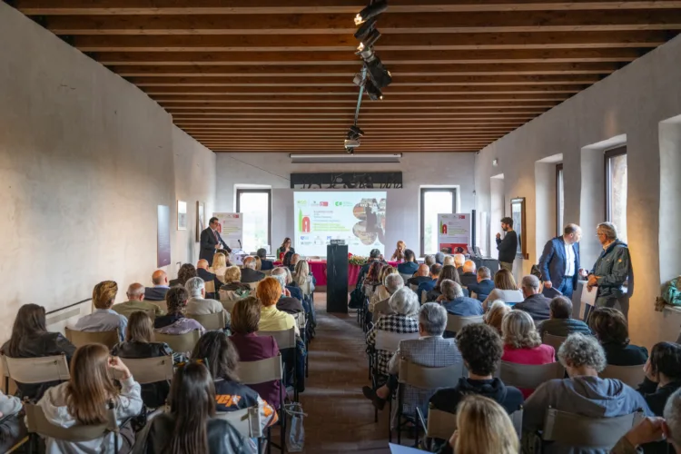Idee per rilanciare l’Italia dei borghi: a Sutri la seconda tappa di “Benvenuti a borgo”, tavoli di confronto e un contest fotografico 1 Benvenuti a Borgo 2025 22