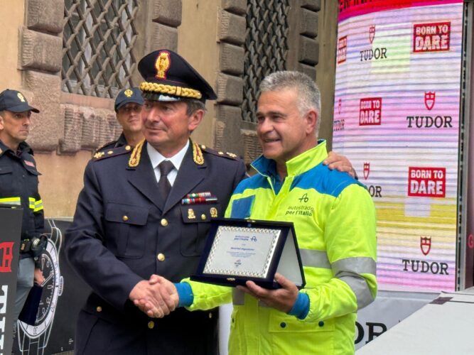 POLIZIA DI STATO E AUTOSTRADE PER L’ITALIA: INSIEME AL GIRO D’ITALIA PER LA QUATTORDICESIMA EDIZIONE DEGLI “EROI DELLA SICUREZZA” 2 giro2