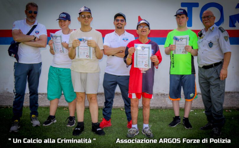 Fonte Nuova - "Un calcio alla Criminalità - No Bullying " calcio d'inizio del Sindaco Umberto Falcioni 2 4b