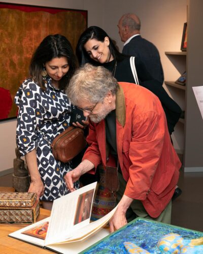 Grande successo per il vernissage di Beppe Madaudo 1 PHOTO 2025 06 05 09 21 11