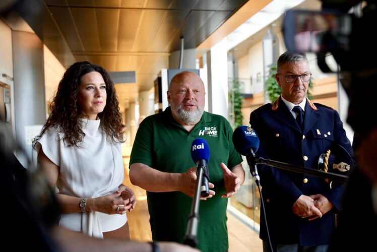 La Polizia di Stato e l'associazione Juppiter in visita al Parlamento Europeo 2 WhatsApp Image 2025 06 21 at 12.48.22 1