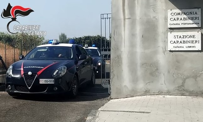 CARABINIERI: ORDINANZA DI CUSTODIA CAUTELARE NEI CONFRONTI DI 3 PERSONE RITENUTE RESPONSABILI DEL REATO DI TORTURA 2 fontanarossa