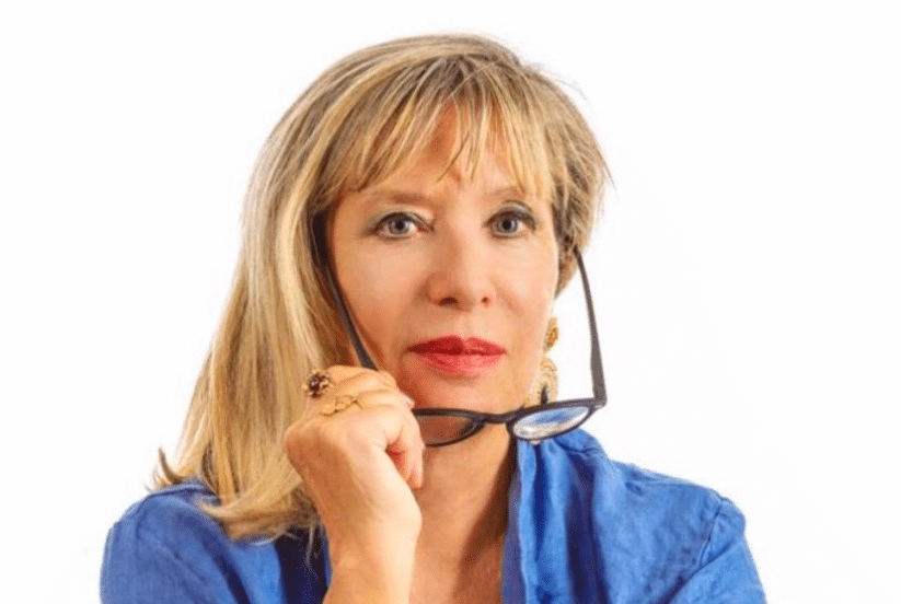 Maria Paola Guarino di nuovo in libreria con “A quattro anni imbarcato su un bastimento” Maria Paola Guarino di nuovo in libreria con “A quattro anni imbarcato su un bastimento”