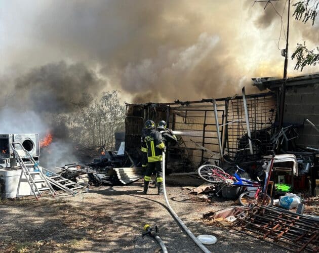 Il casolare in fiamme 2