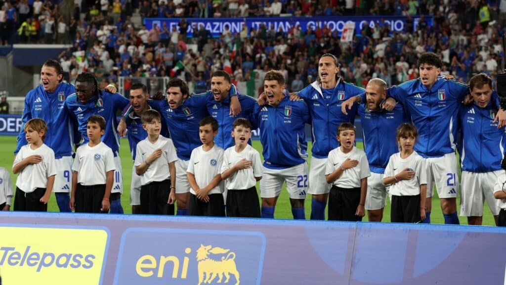 Qualificazioni mondiali di calcio, l’Italia ne fa 3 all’Estonia e pensa a Israele: obiettivo playoff Qualificazioni mondiali di calcio, l’Italia ne fa 3 all’Estonia e pensa a Israele: obiettivo playoff