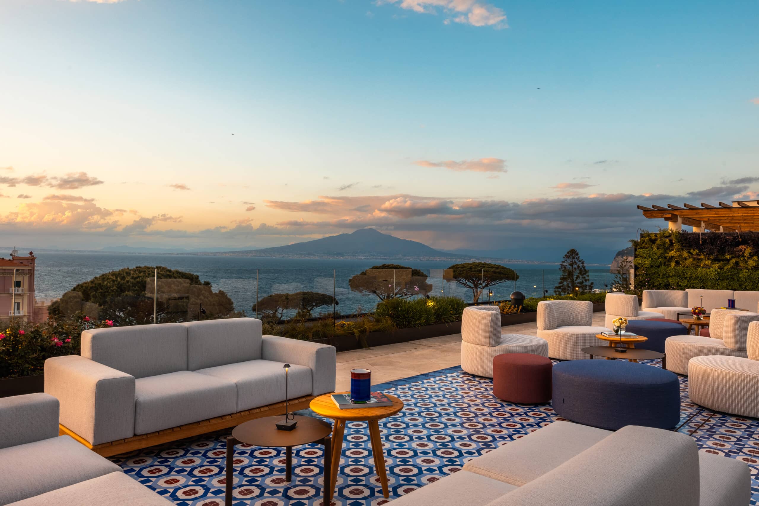 Sorrento d’autunno: Arte, Natura e Benessere tra mare e monti Sorrento d’autunno: Arte, Natura e Benessere tra mare e monti