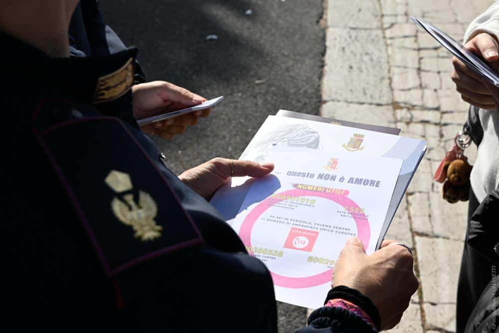 LA POLIZIA DI STATO PRESENTE ALLA XV EDIZIONE DI TENNIS&FRIENDS LA POLIZIA DI STATO PRESENTE ALLA XV EDIZIONE DI TENNIS&FRIENDS