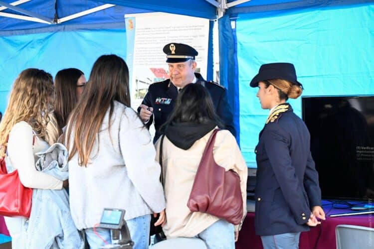 LA POLIZIA DI STATO PRESENTE ALLA XV EDIZIONE DI TENNIS&FRIENDS 1 tennis2