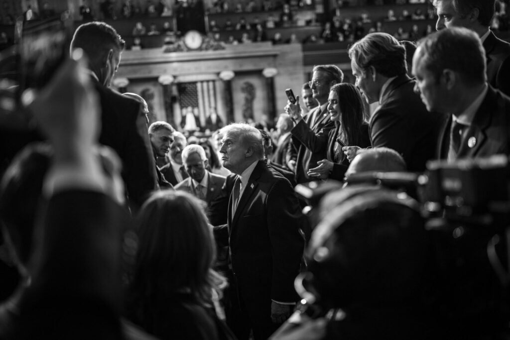 Trump trionfale: “Per gli Usa una nuova età dell’oro” e “l’infelice sentenza della Corte suprema”; cosa ha detto nel discorso sullo Stato dell’Unione Trump trionfale: “Per gli Usa una nuova età dell’oro” e “l’infelice sentenza della Corte suprema”; cosa ha detto nel discorso sullo Stato dell’Unione
