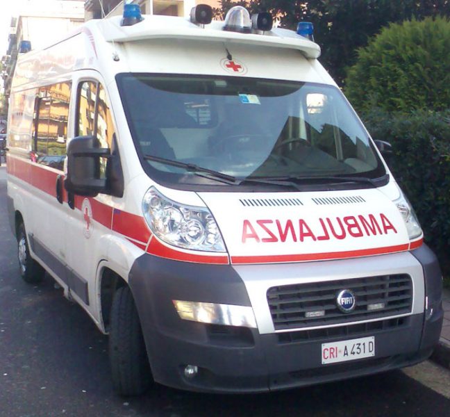 Cinque anziani morti in ambulanza, alla guida sempre lo stesso operatore: indagato per omicidio Cinque anziani morti in ambulanza, alla guida sempre lo stesso operatore: indagato per omicidio