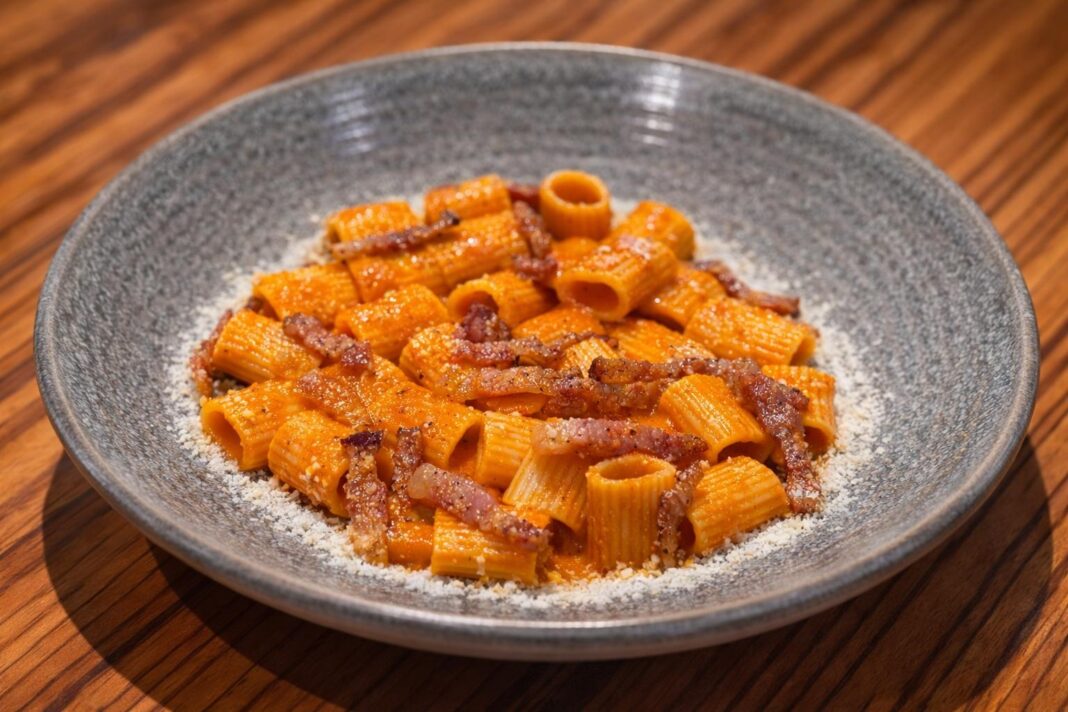 Giornata Internazionale dell’Amatriciana: Roma celebra il grande classico con i “Bombolotti” dello chef Mulargia Giornata Internazionale dell’Amatriciana: Roma celebra il grande classico con i “Bombolotti” dello chef Mulargia