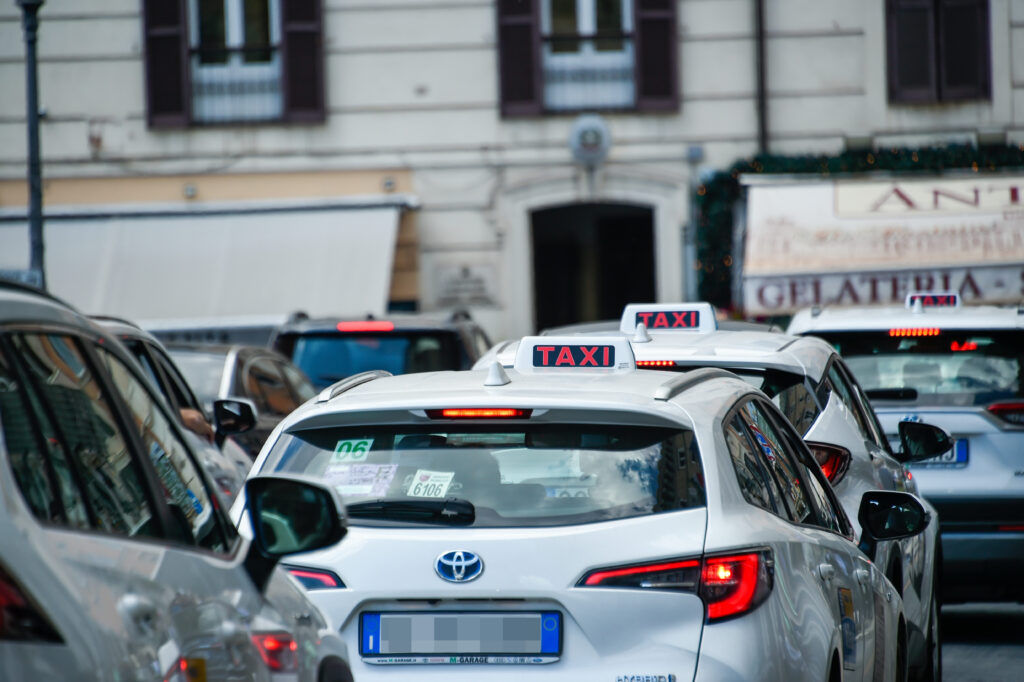 Roma bloccata nel weekend: Maratona, partite e referendum. Ecco tutte le strade chiuse e i bus deviati Roma bloccata nel weekend: Maratona, partite e referendum. Ecco tutte le strade chiuse e i bus deviati