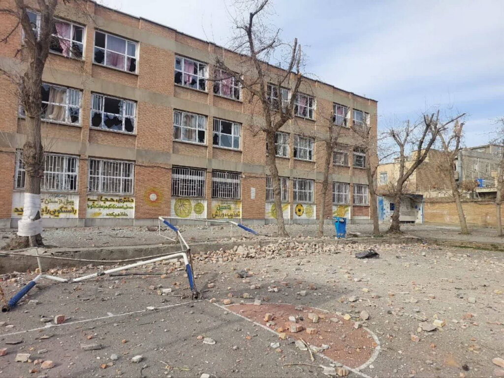 L’allarme dell’Unicef: “In Iran 180 bambini sono stati uccisi e molti altri feriti” L’allarme dell’Unicef: “In Iran 180 bambini sono stati uccisi e molti altri feriti”