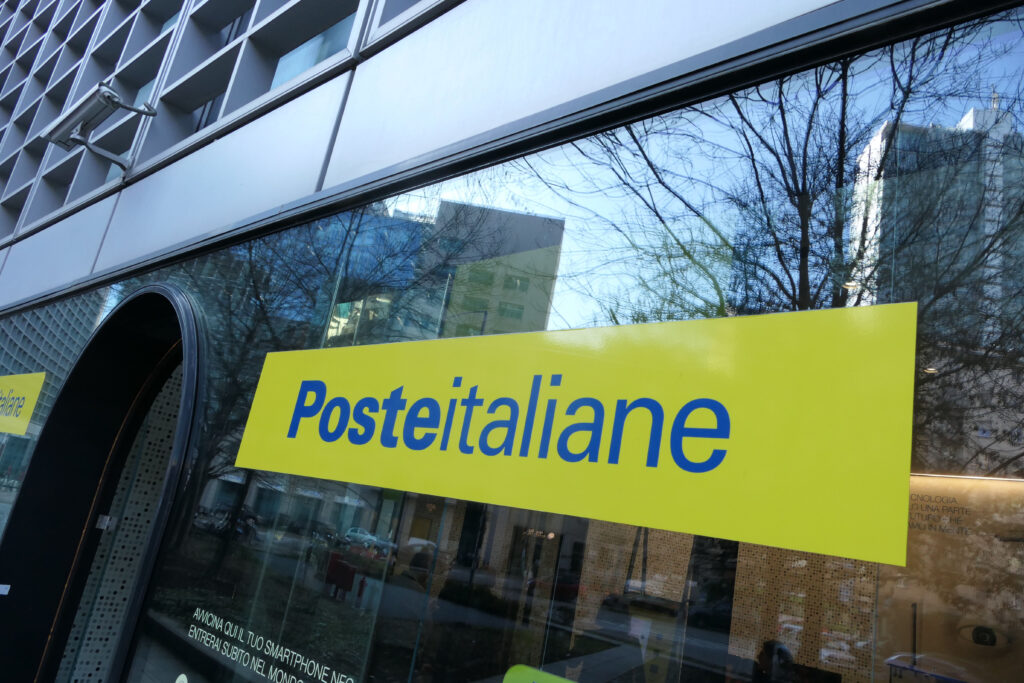 Opas di Poste su Tim: operazione da 10,8 miliardi. Cosa potrebbe diventare “Postim” Opas di Poste su Tim: operazione da 10,8 miliardi. Cosa potrebbe diventare “Postim”