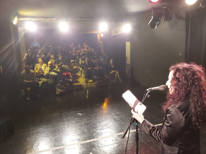 “Avevo gli occhi belli”: a teatro contro la violenza sulle donne 10 teatrocitta si puo dare di piu
