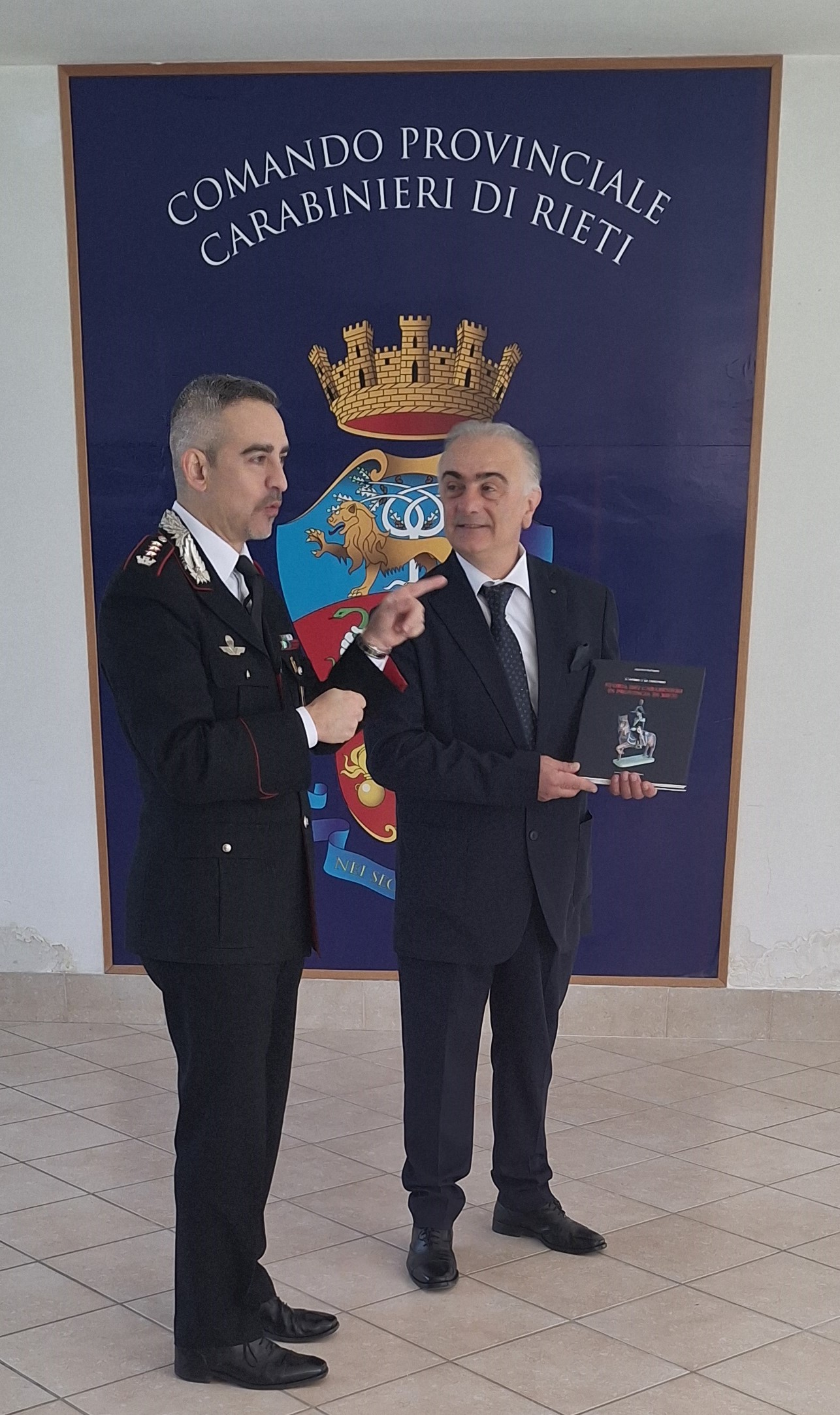 L’ARMA DEI CARABINIERI SALUTA IL LUOGOTENENTE PATRIZIO GALA CHE LASCIA IL SERVIZIO ATTIVO L’ARMA DEI CARABINIERI SALUTA IL LUOGOTENENTE PATRIZIO GALA CHE LASCIA IL SERVIZIO ATTIVO