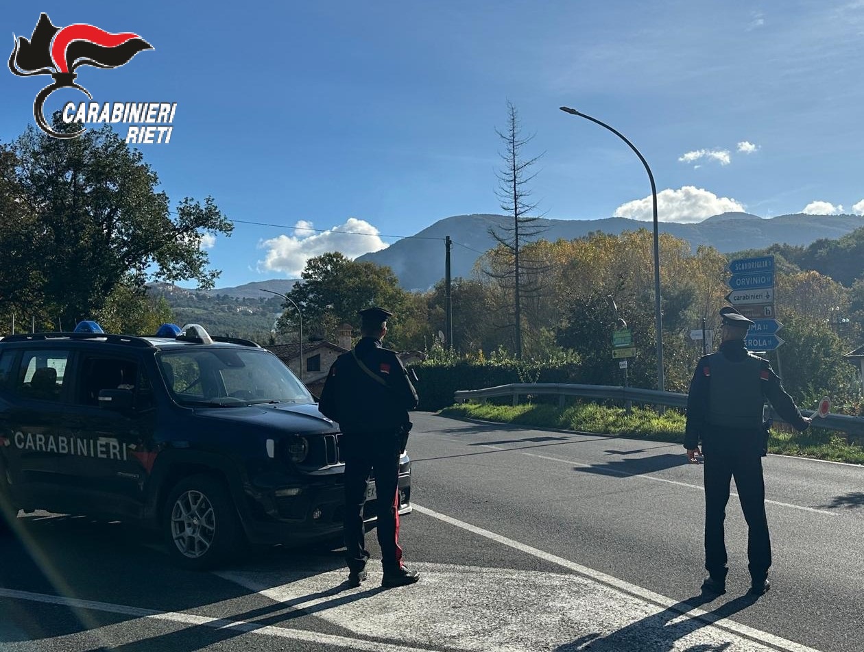 SCANDRIGLIA: i Carabinieri arrestano due persone e ne denunciano una terza per furto aggravato in concorso. SCANDRIGLIA: i Carabinieri arrestano due persone e ne denunciano una terza per furto aggravato in concorso.