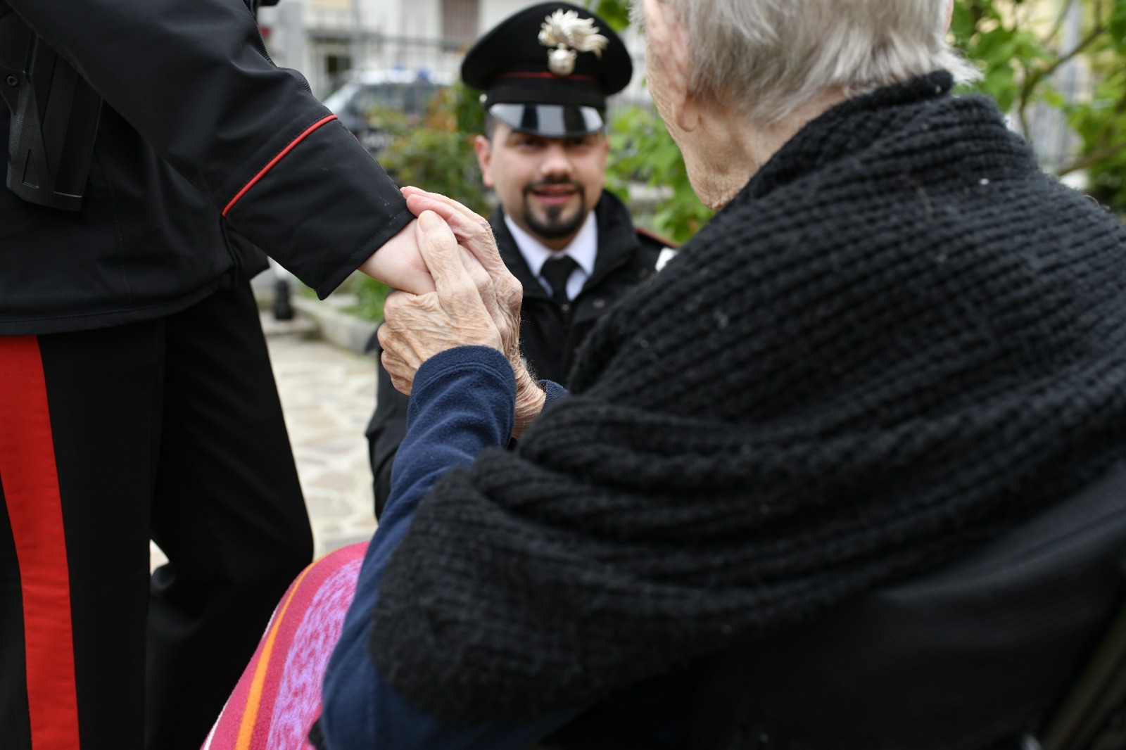 Poppi (AR): due arresti per la truffa dei “finti carabinieri”. Poppi (AR): due arresti per la truffa dei “finti carabinieri”.