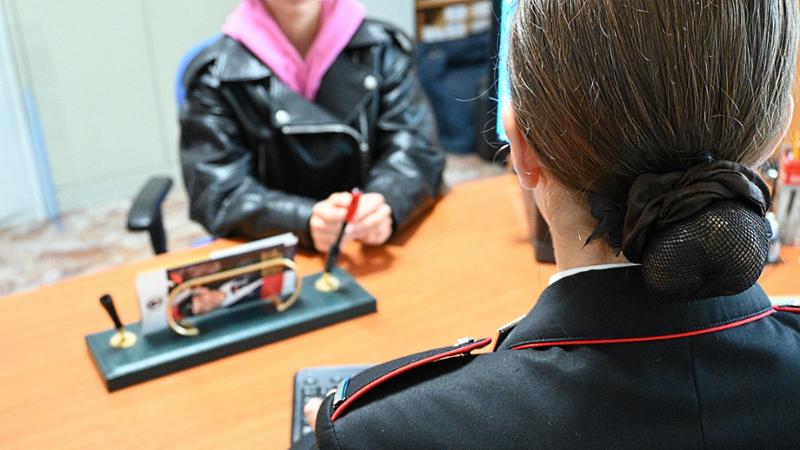 RIETI. I CARABINIERI ESEGUONO UNA MISURA CAUTELARE PER ATTI PERSECUTORI RIETI. I CARABINIERI ESEGUONO UNA MISURA CAUTELARE PER ATTI PERSECUTORI