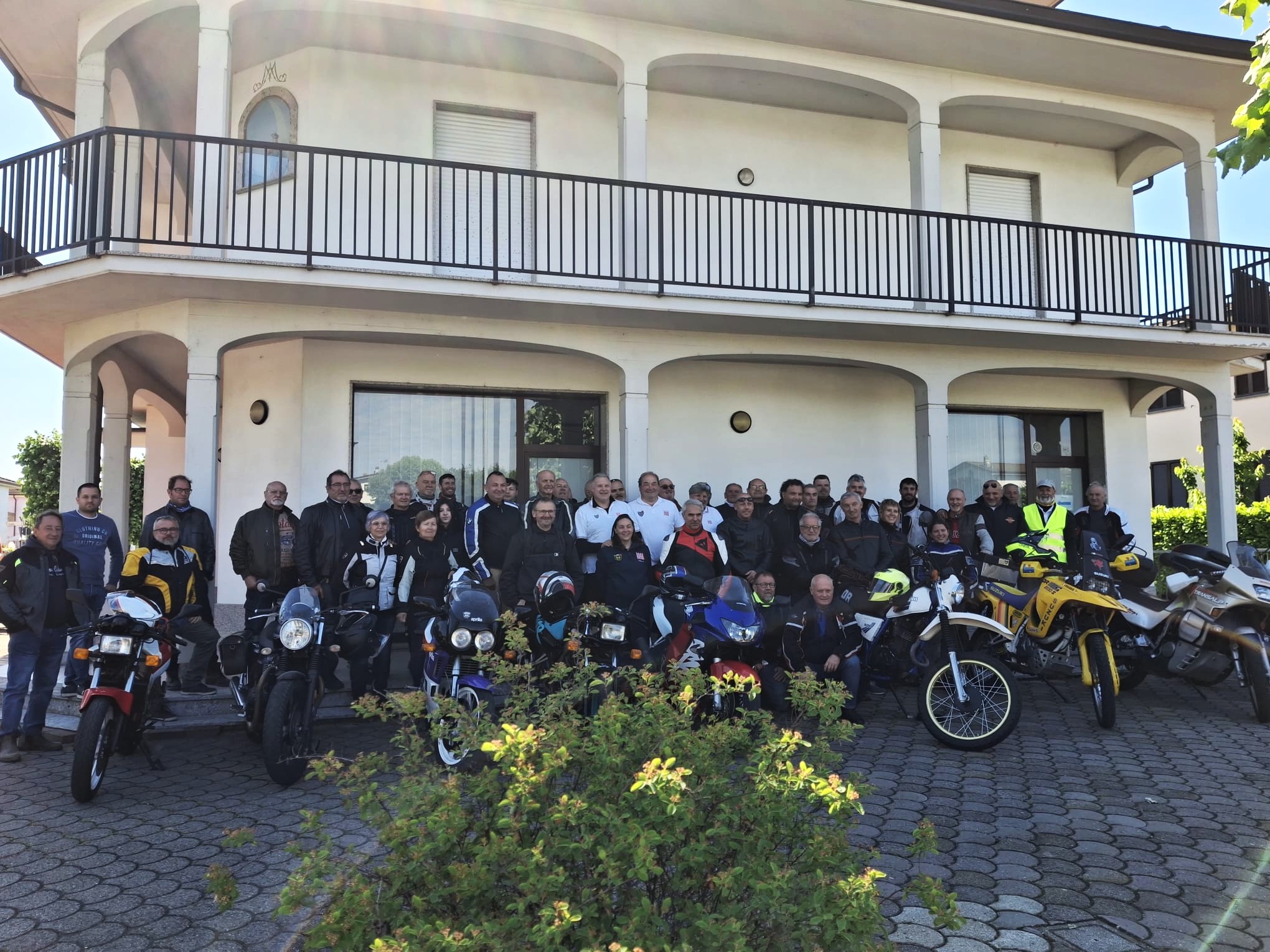 Bobbio-Penice: oltre quaranta moto d’epoca alla conquista dei colli piacentini Bobbio-Penice: oltre quaranta moto d’epoca alla conquista dei colli piacentini