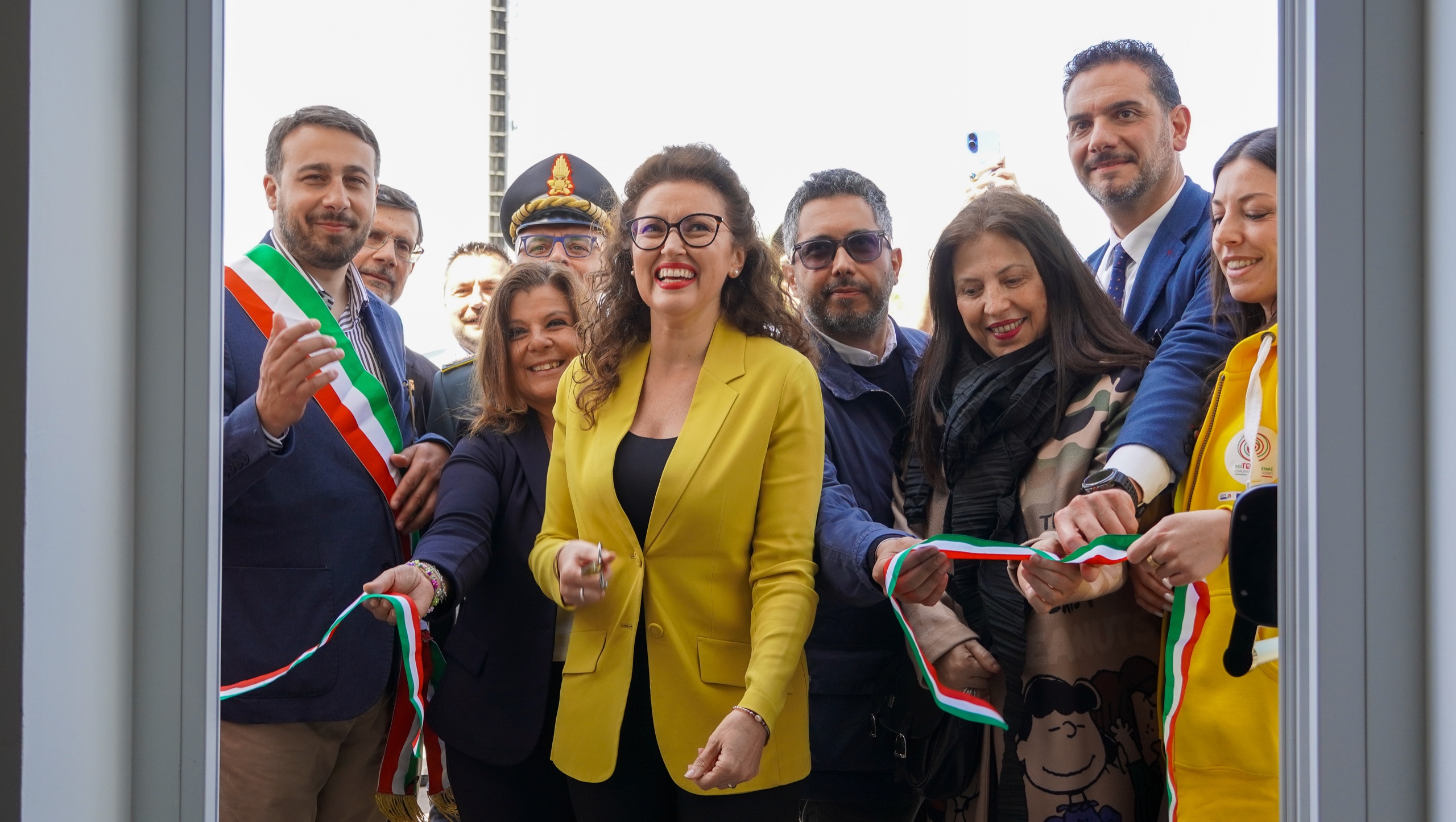 Rieti: Inaugurato alla presenza del Viceministro del Lavoro e delle Politiche Sociali, Maria Teresa Bellucci “DesTEENazione” Rieti: Inaugurato alla presenza del Viceministro del Lavoro e delle Politiche Sociali, Maria Teresa Bellucci “DesTEENazione”