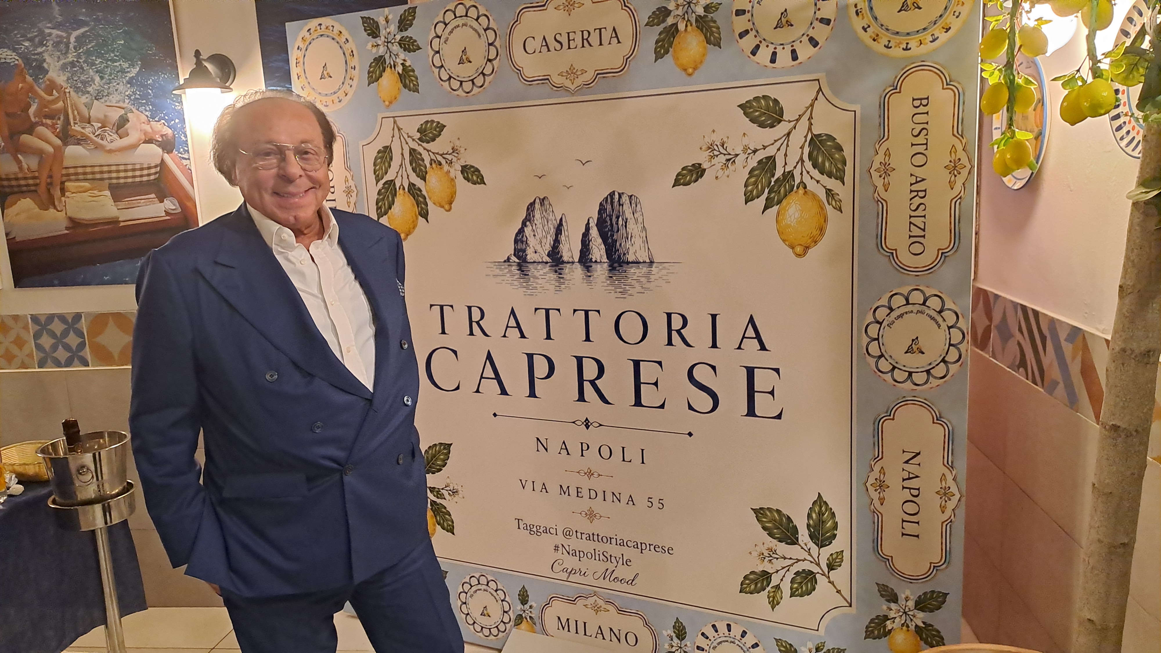 Capri approda a Napoli in via Medina alla Trattoria Caprese 2 Ermanno Fargnoli