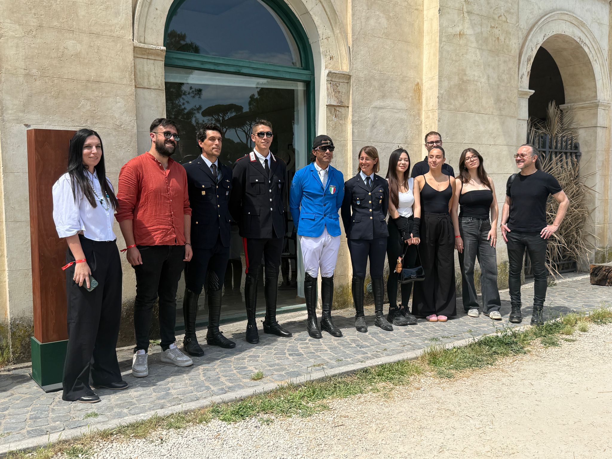 Piazza di Siena tra tradizione e futuro: la FISE apre ai giovani talenti dello IED. Piazza di Siena tra tradizione e futuro: la FISE apre ai giovani talenti dello IED.