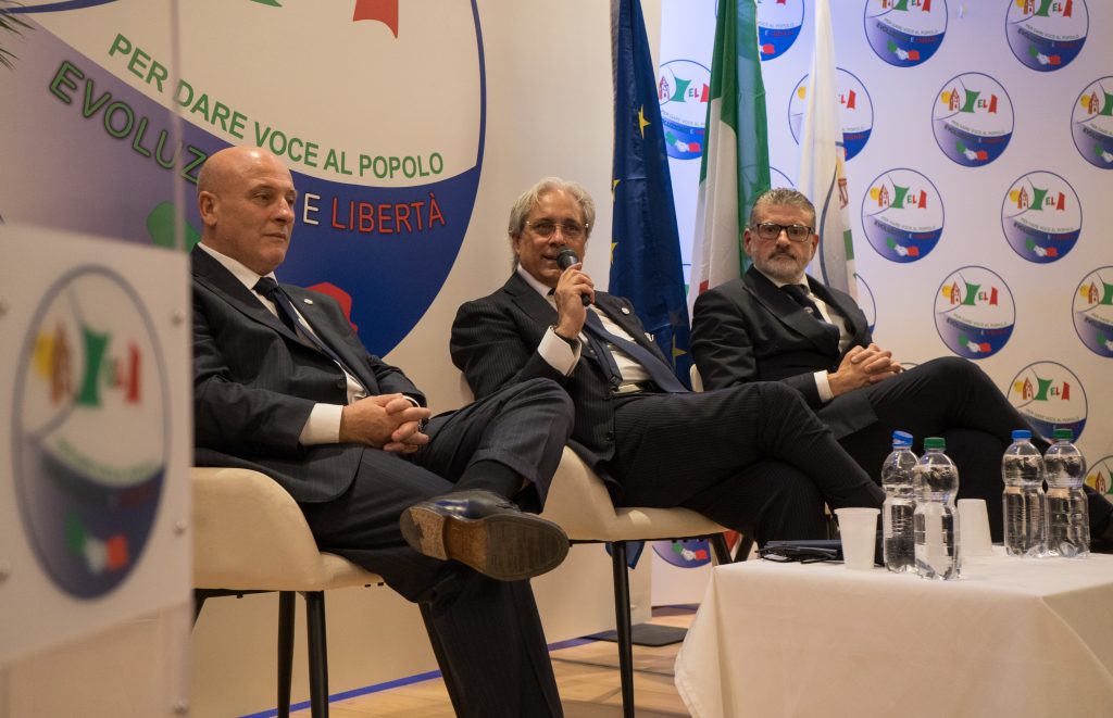 Elezioni ad Albano Laziale: i complimenti di Evoluzione e Libertà al neo eletto Sindaco Ferrarini Elezioni ad Albano Laziale: i complimenti di Evoluzione e Libertà al neo eletto Sindaco Ferrarini