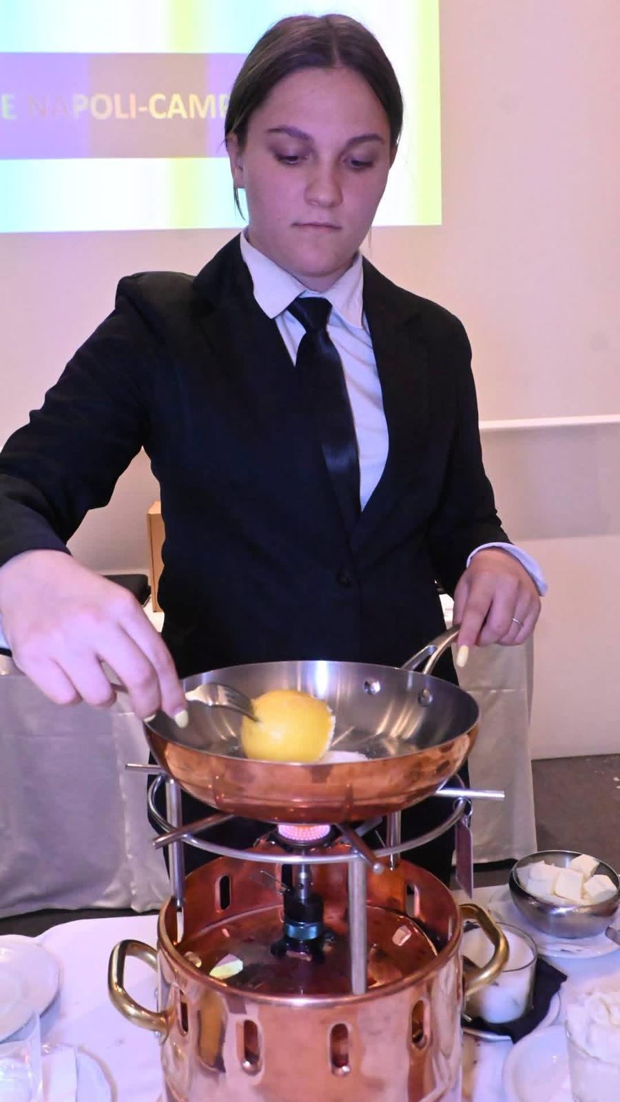 Masterclass AMIRA su Flambé e Cocktail: formazione professionale a Villa Signorini 11 WhatsApp Image 2026 05 22 at 19.57.28 3