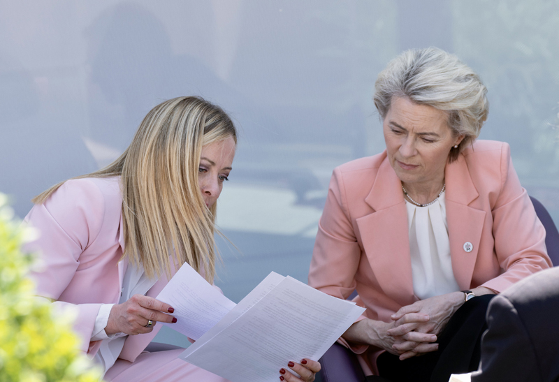 Meloni scrive a von der Leyen: “Estendere la deroga del Patto di Stabilità anche all’energia” Meloni scrive a von der Leyen: “Estendere la deroga del Patto di Stabilità anche all’energia”