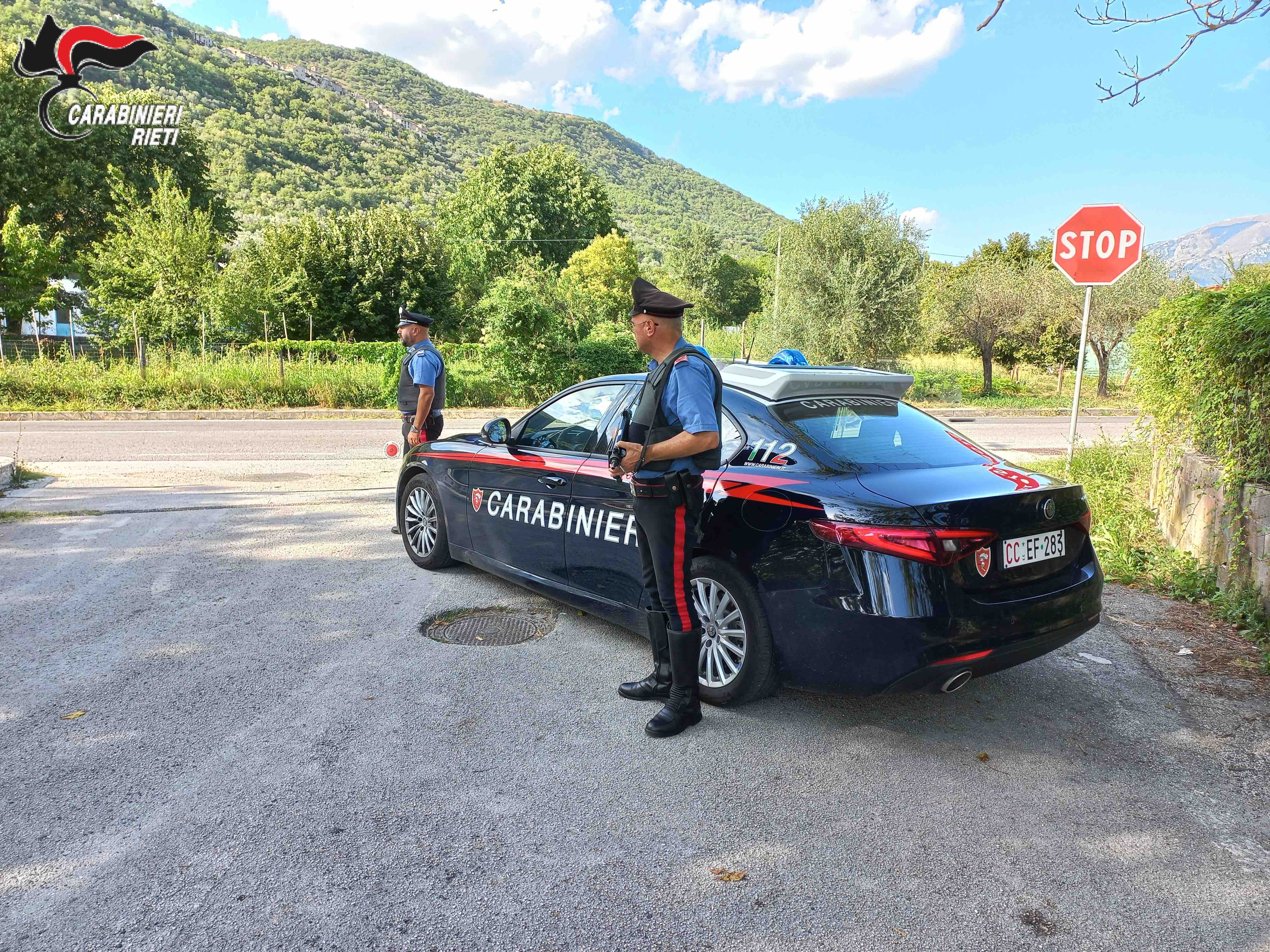 CITTADUCALE CONTRASTO ALLO SPACCIO DI DROGA: I CARABINIERI DENUNCIANO TRE PERSONE CITTADUCALE CONTRASTO ALLO SPACCIO DI DROGA: I CARABINIERI DENUNCIANO TRE PERSONE