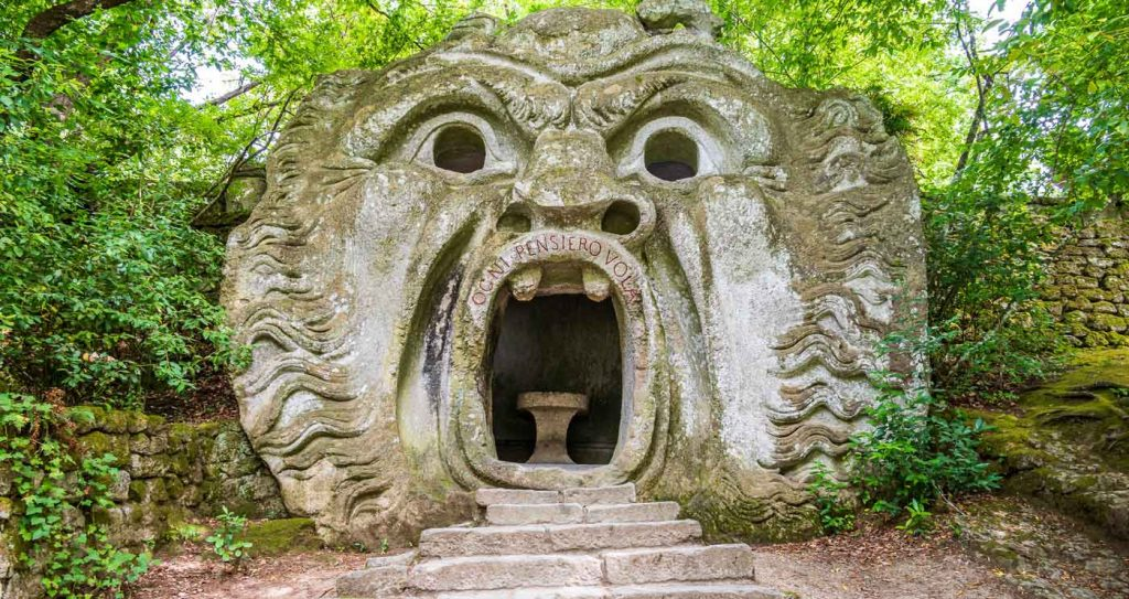 L’angolo più enigmatico e misterioso vicino Roma nel Parco dei Mostri L’angolo più enigmatico e misterioso vicino Roma nel Parco dei Mostri