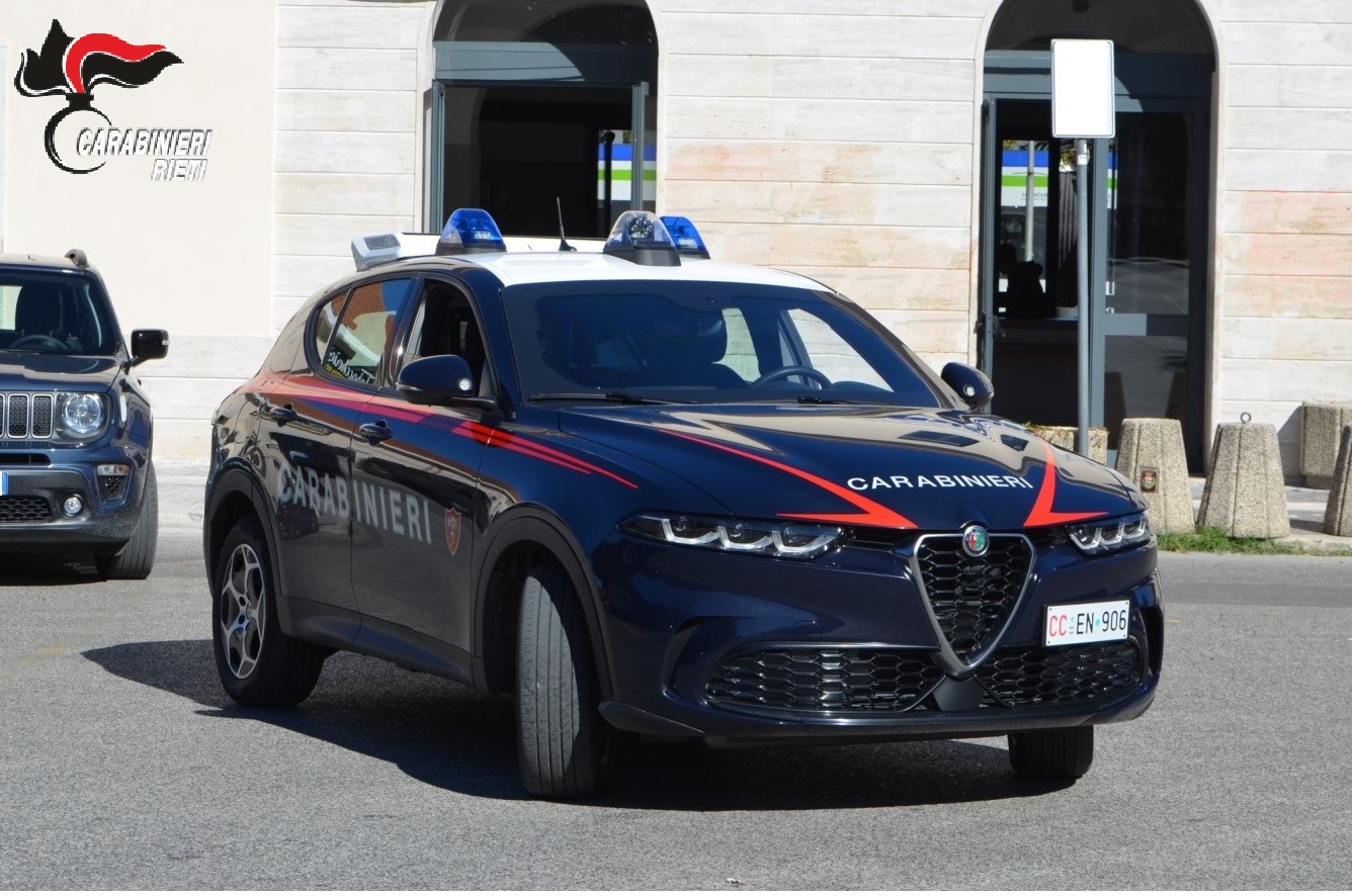 RIETI: PROVOCA UN INCIDENTE STRADALE E SI DA ALLA FUGA: CONDUCENTE DENUNCIATO DAI CARABINIERI PER OMISSIONE DI SOCCORSO RIETI: PROVOCA UN INCIDENTE STRADALE E SI DA ALLA FUGA: CONDUCENTE DENUNCIATO DAI CARABINIERI PER OMISSIONE DI SOCCORSO